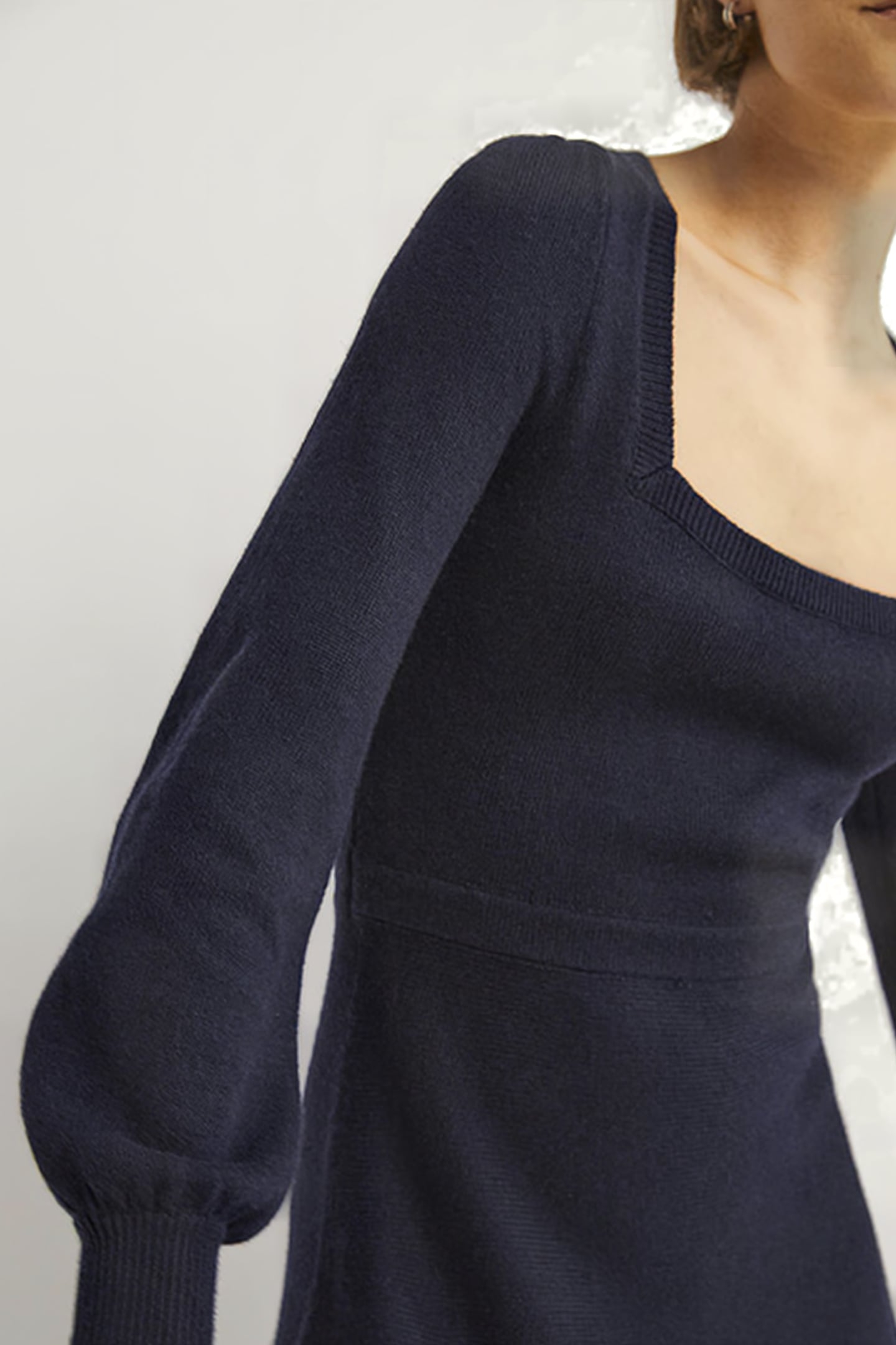 SQUARE NECK KNITTED DRESS NAV 2