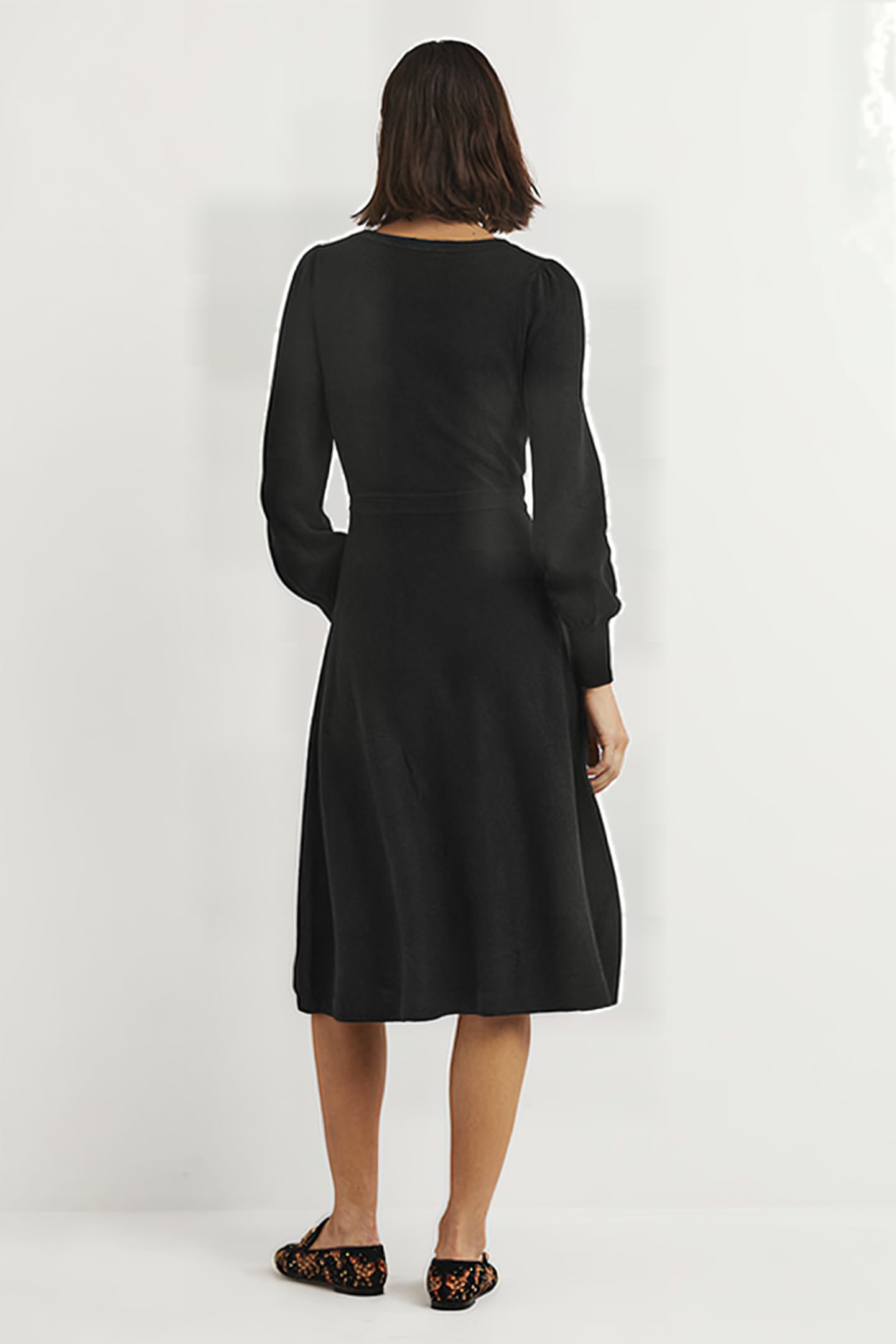 SQUARE NECK KNITTED DRESS BLK 2