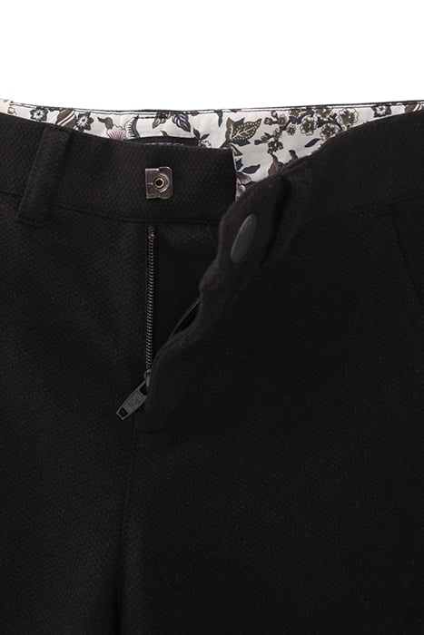 BOYS’ BLACK CHINO BERMUDAS 7