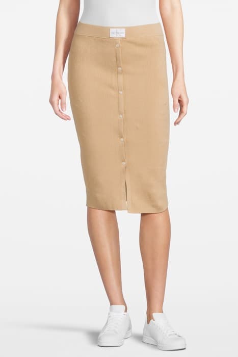 EO/ BADGE KNIT SKIRT TAWNY SAND by Calvin Klein