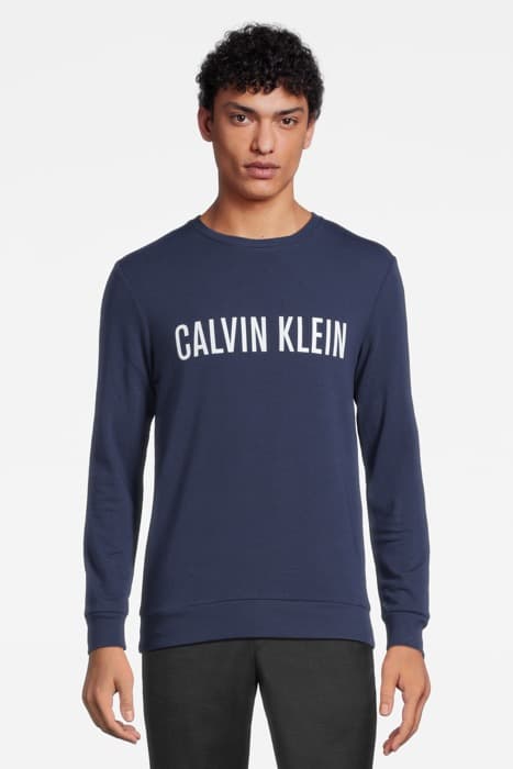 L/S SWEATSHIRT BLUE SHADOW W WHITE LOGO by Calvin Klein