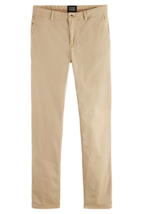 MOTT- GARMENT DYED PIMA COTTON CHINO SAND by Scotch & Soda