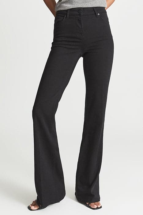 BEAU-SKINNY FLARE JEAN BLACK by Reiss