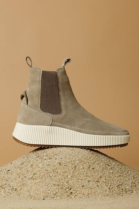 SHS1481 MIDTOP CHELSEA SNEAKER SUEDE LIGHT TAUPE by Shabbies Amsterdam