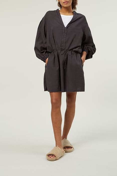 TUNIC DRESS WAFFLE GREY RAVEN by Nudie Jeans