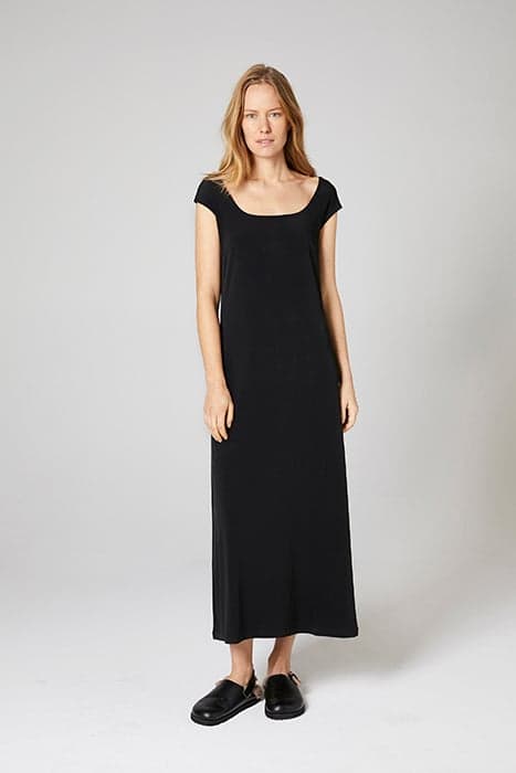 LUXE JERSEY CAP SLEEVE DRESS BLACK by TRVL DRSS