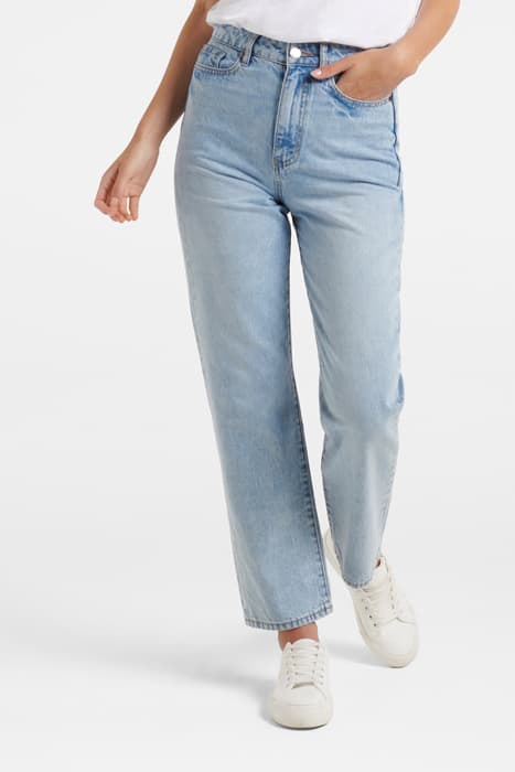 MEGAN STRAIGHT LEG BLUE WASH by Forever New