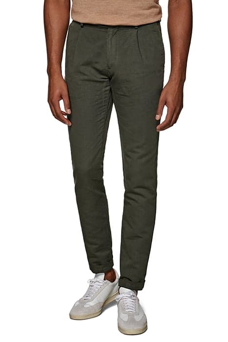 Mid Green Pleated Campo Chino by Suitsupply