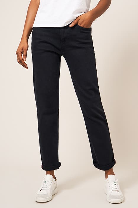 BROOKE STRAIGHT JEAN BLK DENIM by White Stuff