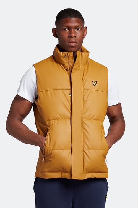 RUBBERISED WADDED GILET W704 ANNIVERSARY GOLD by Lyle & Scott