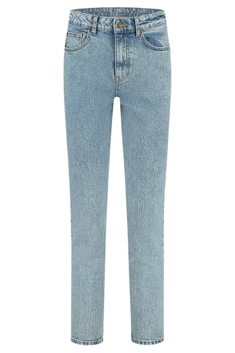 BOY HIGH WAIST JEANS WORN BLUE by Fifth House