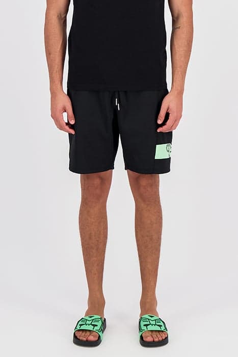 COMMANDER SHORTS BLACK by Black Bananas