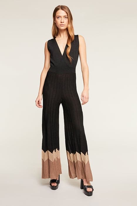 LONG KNIT JUMPSUIT WITH CHEVRON PATTERN BLACK by Motivi