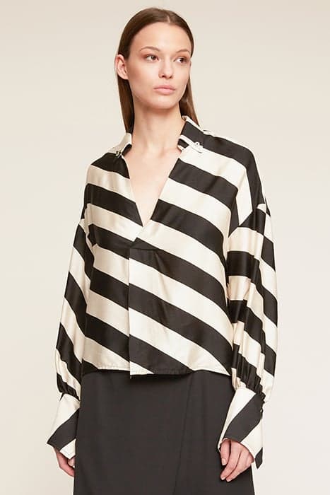 OVERSIZED STRIPED SATIN SHIRT WHITE/BLACK STRIPE by Motivi