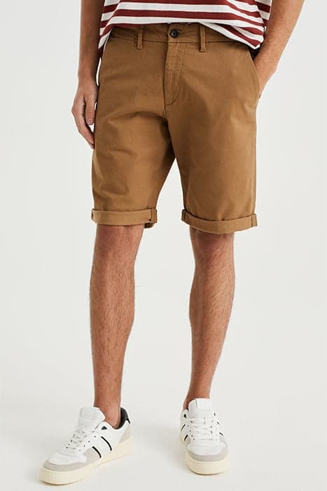 CHINO LIGHT BROWN by WE Fashion