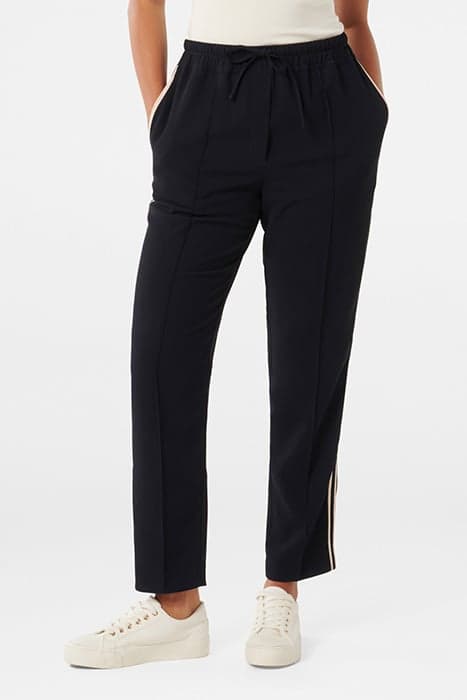 BROOKE SIDE STRIPE PANTS NAVY by Forever New