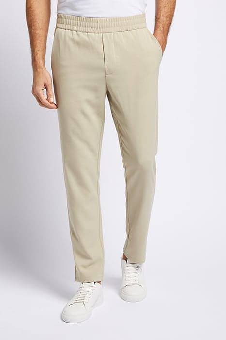 RELAXED PERFORMANCE PANTS SAND by LABFRESH