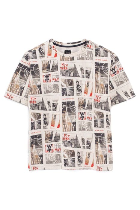 BOYS’ ECRU BASKETBALL AND NYC PHOTOS T-SHIRT by IKKS