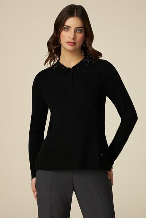 Wool blend sweater with jewel collar by Oltre