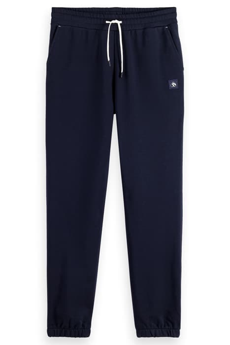 ESSENTIAL LOGO BADGE SWEATPANT NIGHT by Scotch & Soda