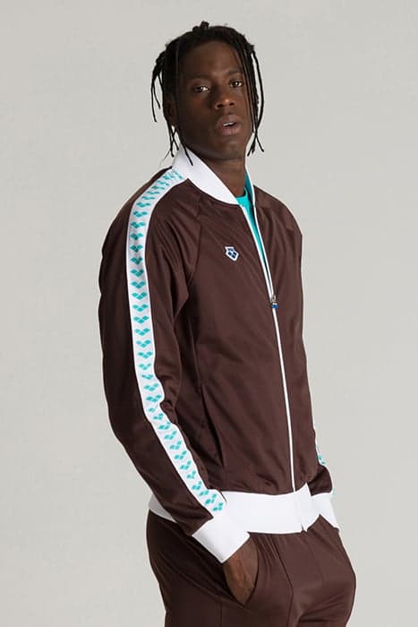 M RELAX IV TEAM JACKET ESPRESSO-WHITE-MINT by Arena