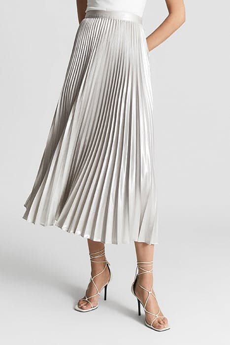 ELLE-METALLIC PLEAT SKIRT SILVER by Reiss