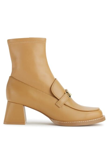 DOTTSY - MOCCASIN BOOT 55MM CARAMEL by DKNY