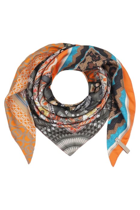 SCARF AMSTERDAM by Mucho Gusto