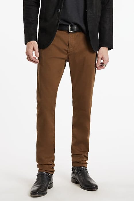 J702 - SLIM FIT EARTH BROWN by John Varvatos