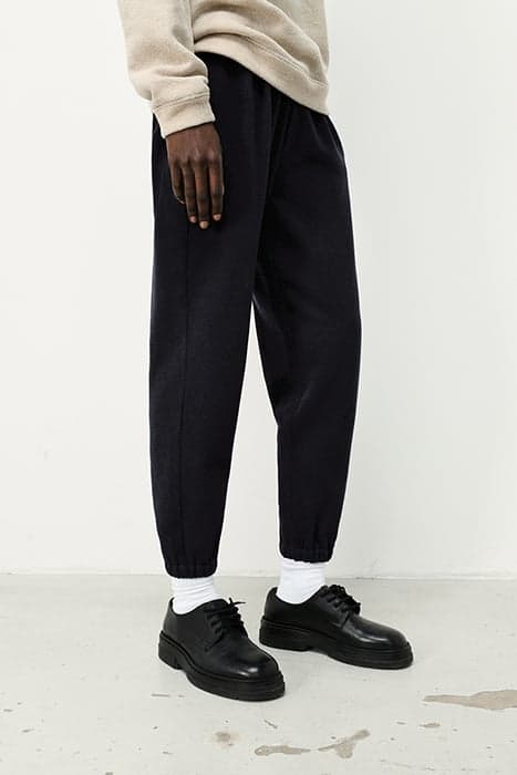 JOGGING PANTS NAVY by American Vintage