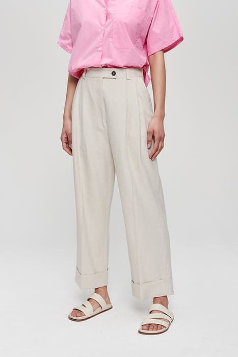 LINEN MIX PLEATED PANTS SIMPLY TAUPE by Zenggi