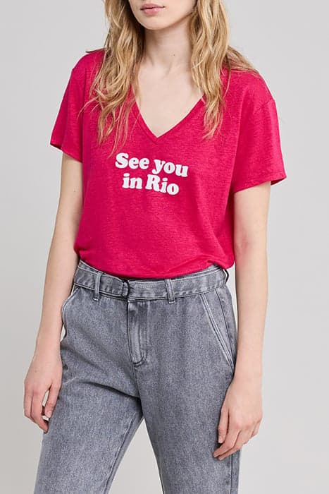 HOT PINK T-SHIRT WITH FLOCKED VELVET SLOGAN by IKKS