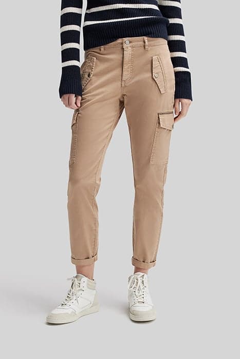 CAMEL CROPPED CARGO JEANS WITH PRETTY BRAID by IKKS