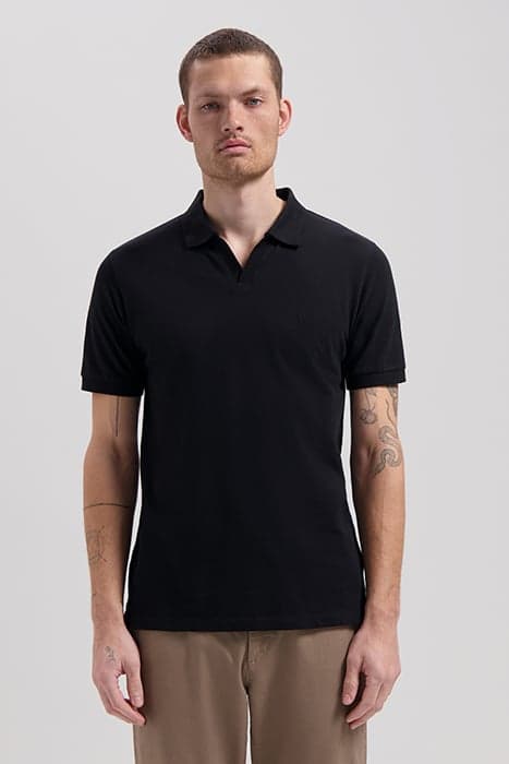 DS_BOWIE V- NECK POLO BLACK BLACK by Dstrezzed