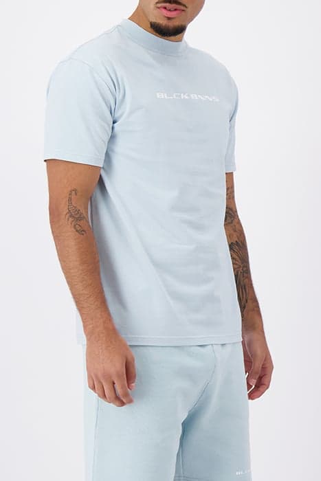 CURSIVE SCRIPT TEE ICE BLUE by Black Bananas