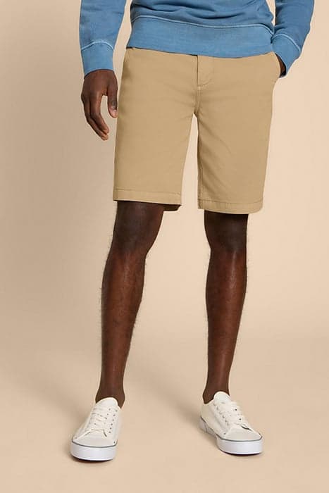 SUTTON ORGANIC CHINO SHORT LIGHT NATURAL by White Stuff