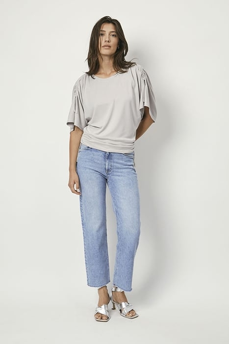 HAY STRAIGHT CUT JEANS BLEACHED DENIM 1