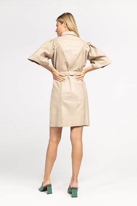 DORIS ALMOND WHITE 2